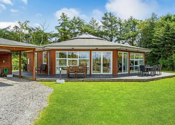Holiday home 4 Person In Ebeltoft-by Traum